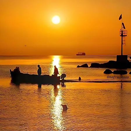 度假居 Sea Breeze - Luna 巴里