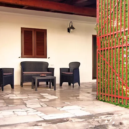 בית נופש Sea Breeze - Luna